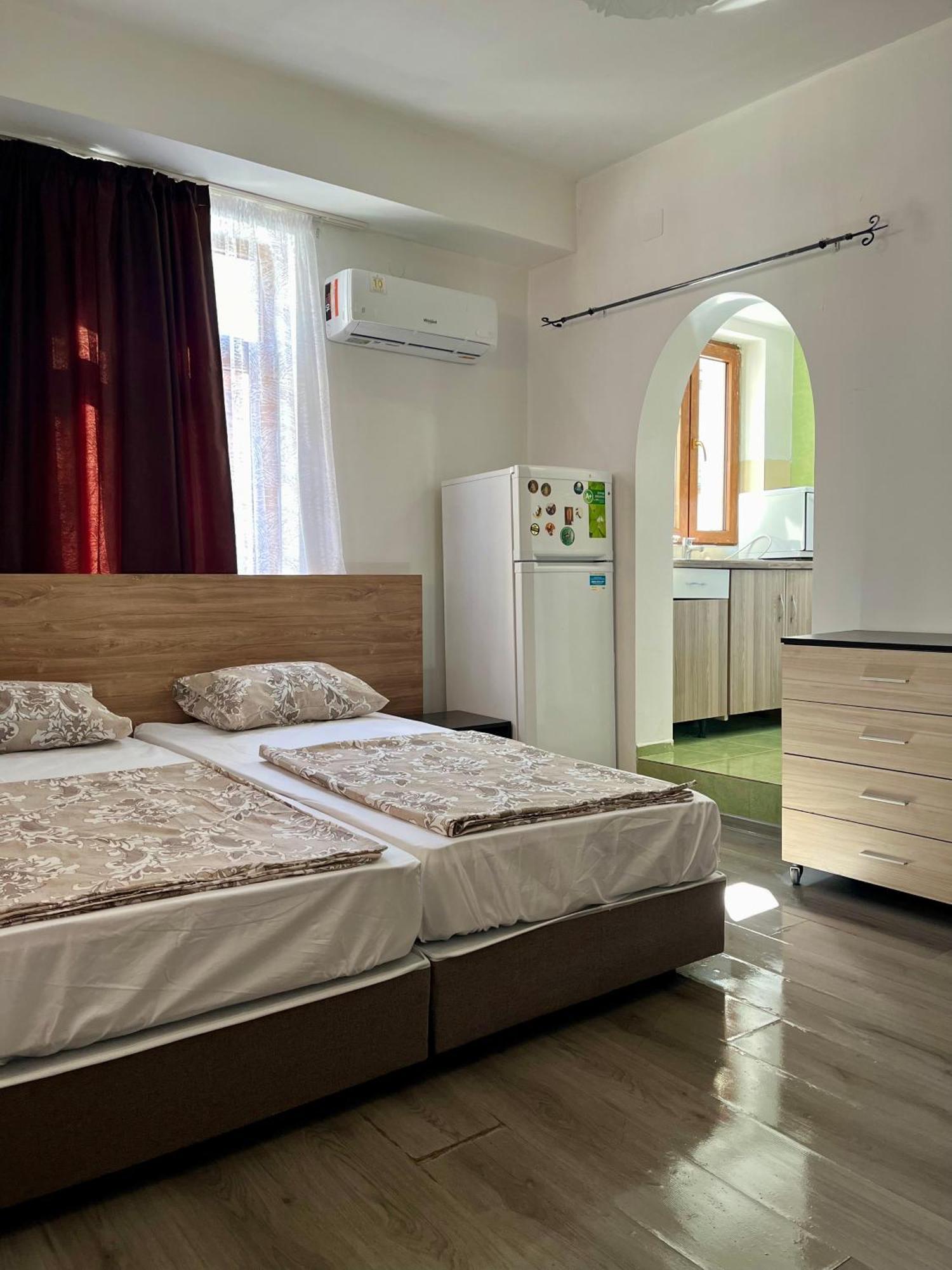 En-Suite Rooms: Novа Guesthouse In Sofia Center Exterior foto