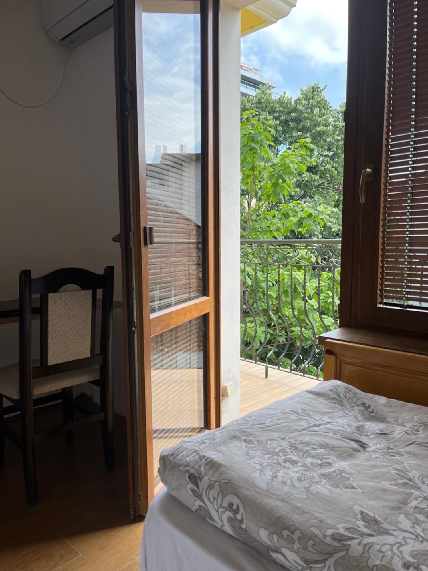 En-Suite Rooms: Novа Guesthouse In Sofia Center Exterior foto