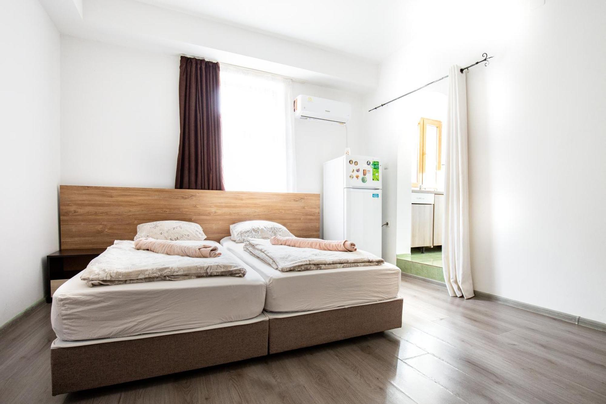 En-Suite Rooms: Novа Guesthouse In Sofia Center Exterior foto